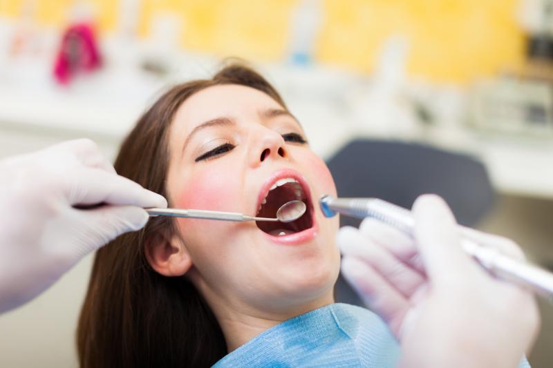 Удаление нерва зуба - показания, методы и способы лечения
